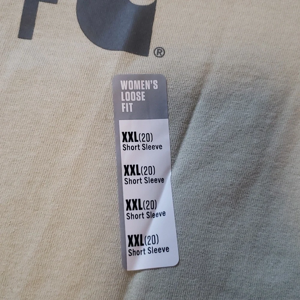 Womens Carhartt Tshirt - Picture 3 of 5
